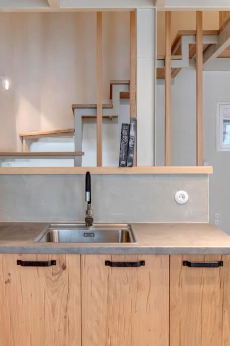 شقة Nomade Vibrant Living Loft إرموبولّي المظهر الخارجي الصورة