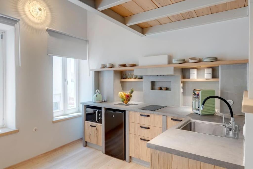 شقة Nomade Vibrant Living Loft إرموبولّي المظهر الخارجي الصورة